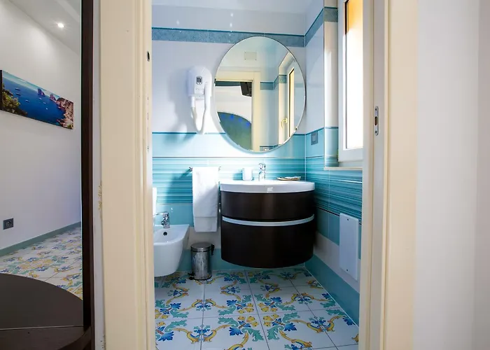 Maison d'hôtes Palazzo Aranci Coast 3*