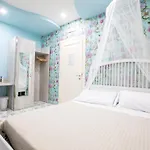 Palazzo Aranci Coast 게스트하우스 3*